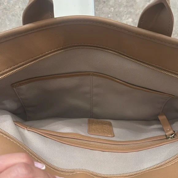 Naturalizer tote - Picture 15 of 15